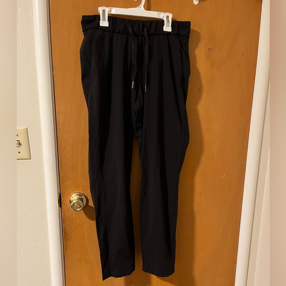 Lululemon sweats